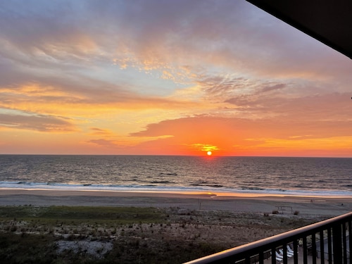 Oceanfront 2026 NEW Build ~ Bethany Beach High End Luxury Condo, 2 bdrm/sleeps 8