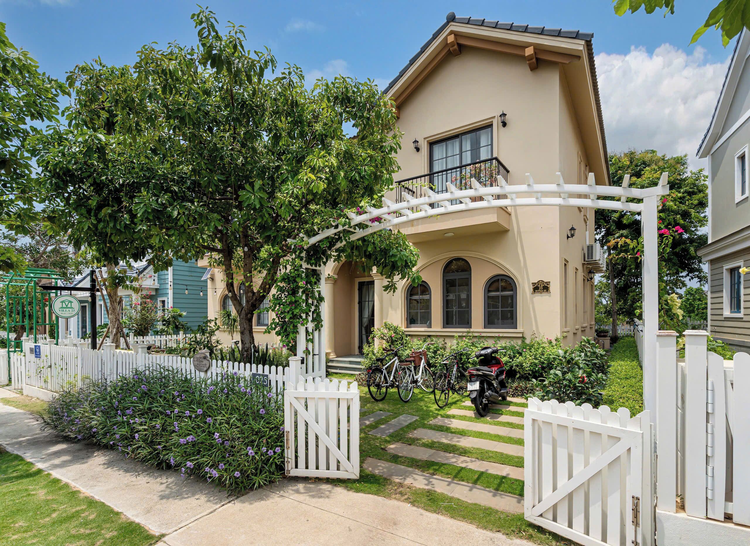 Panoramic Villa, Courtyard View | Property grounds