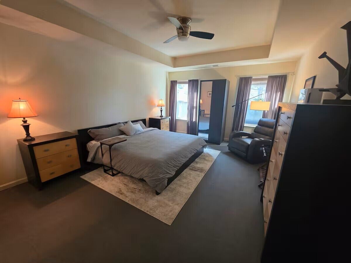 2 chambres, bureau, fer et planche à repasser, Wi-Fi gratuit