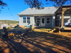 Terrace/patio - Peaceful 2-bedroom house with office in charming Dallas (Dallas)