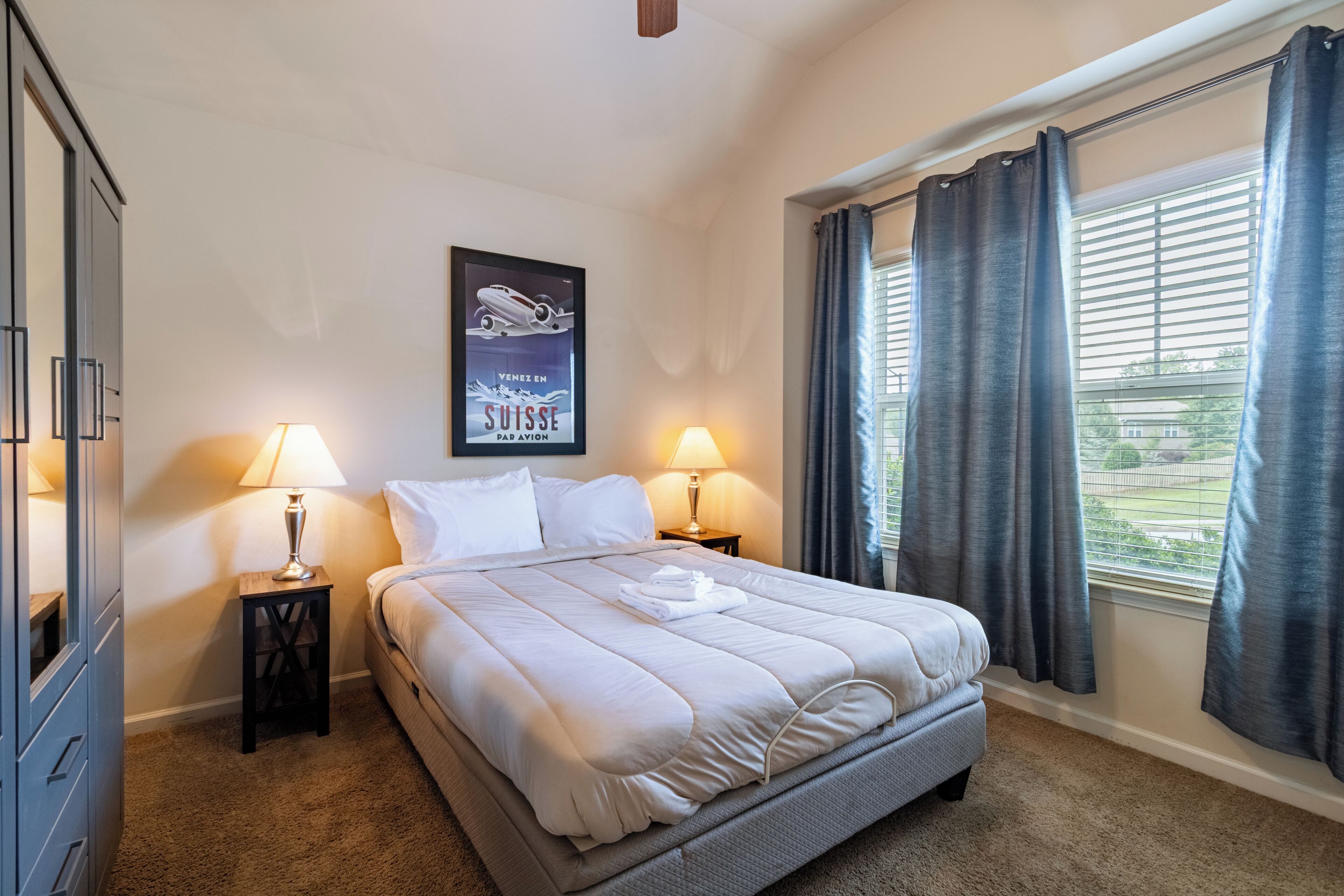 2 chambres, bureau, fer et planche à repasser, Wi-Fi gratuit