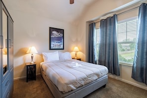 2 habitaciones, escritorio, tabla de planchar con plancha y wifi gratis