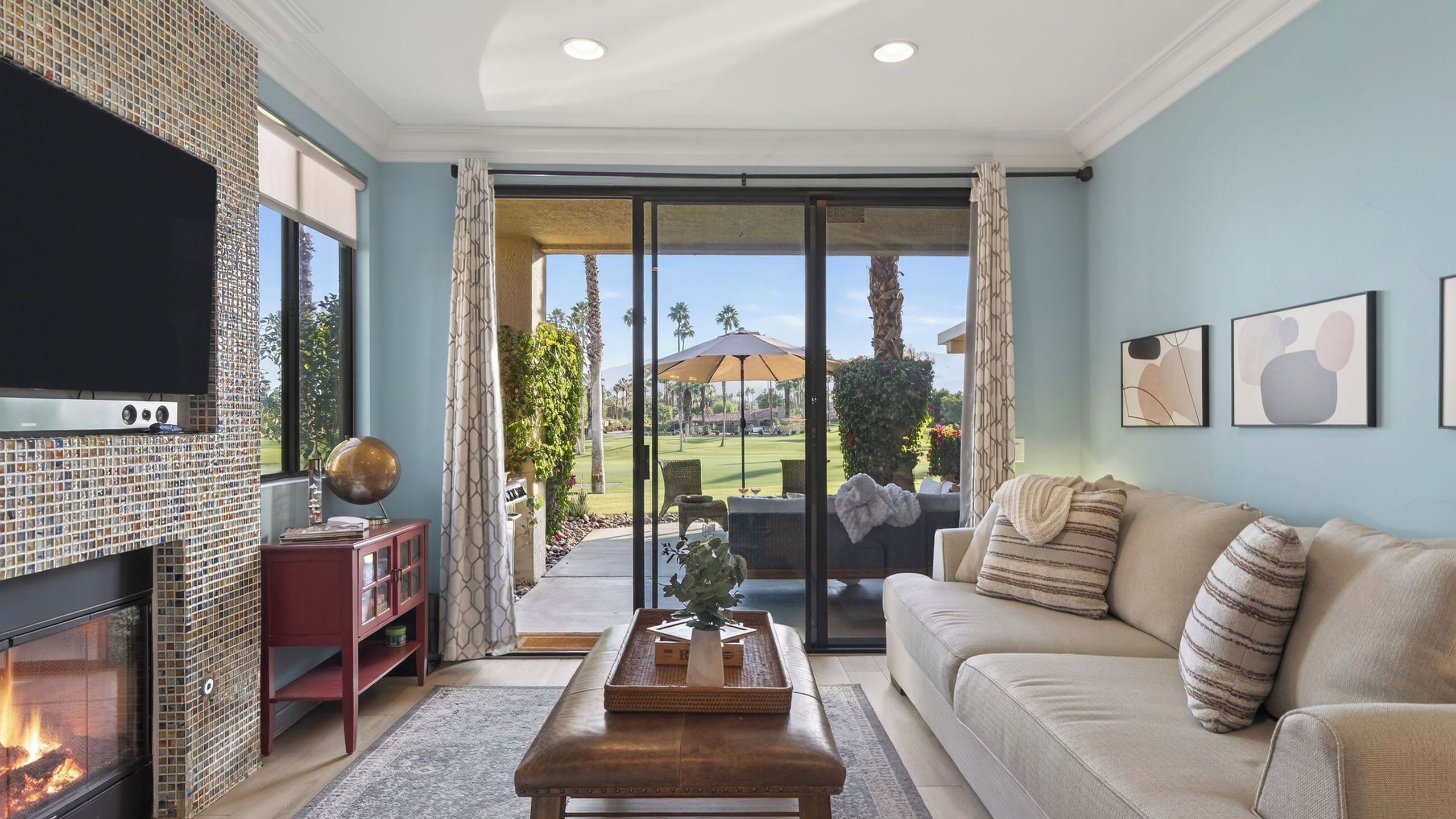 House (2 Bedrooms) | Interior