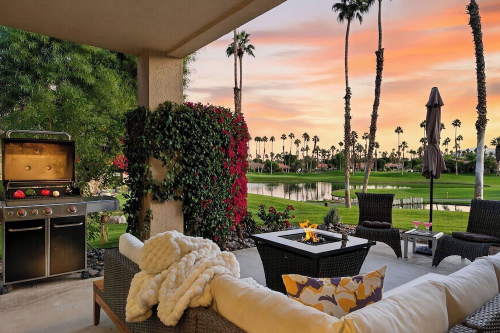 Palm Desert Fairway Condo With Firepit, Grill & Views Fairway Vista by Avantstay - Rancho Mirage, CA