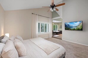 4 Schlafzimmer, Reisekinderbett, WLAN, Bettwäsche