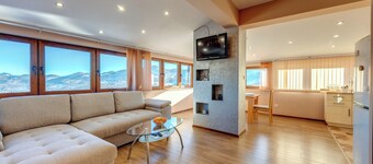 Apartment Yana- The Amazing View