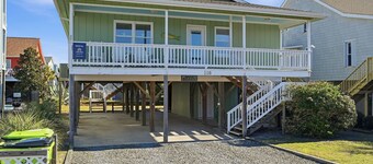 Holden Sunshine Mahi Beach