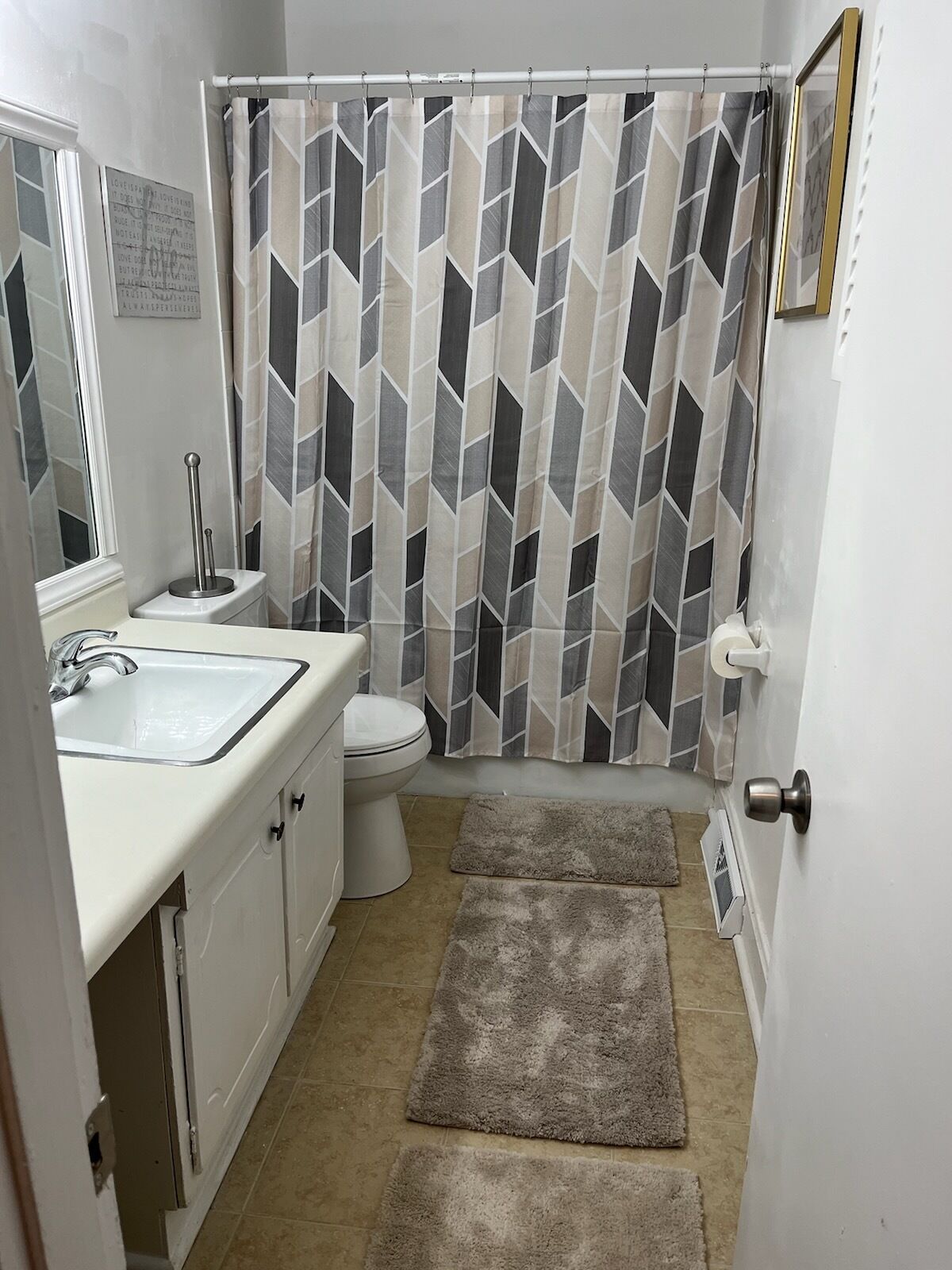 Towels, toilet paper