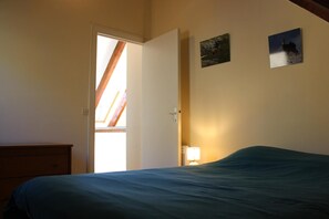 Travel crib - Les Bouquetins - ROUBION (ROUBION)