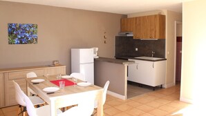 Microwave, oven - Les Biches - ROUBION (ROUBION)