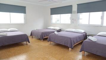 Quarto quádruplo família | Wi-Fi de cortesia