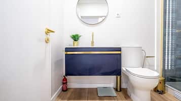 Apartment | Bathroom