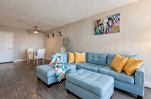 TV, offices - Polished 1BR Hollywood Apt w Rooftop Pool & Views (Los Angeles)