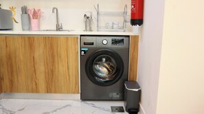 Apartment, 2 Bedrooms (640) | Dobi