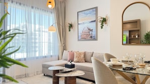 Living area - Masdar Oasis 1 Modern Apartmenst By Rhh (Abu Dhabi)