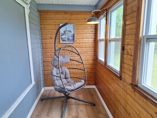 3-bedroom family-friendly farmhouse in meadow close to Sioux Falls