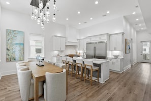 Dining - 30A Turtle Cove Retreat Modern 8BR with Private Pool, Bikes, and Golf Cart (Santa Rosa Beach)