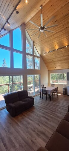 Top of the World by Yosemite Free WiFi Best Views