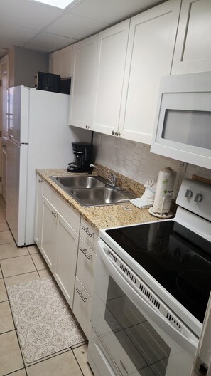 ميكروويف، فرن، موقد طهي مسطح