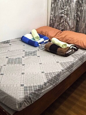 Shared Dormitory, 1 Bedroom | 1 bedroom - Room-budget-friendly Cozy Room Near Burn (Baguio)