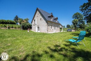 Exterior - Chez le Bessou - LABESSETTE (LABESSETTE)