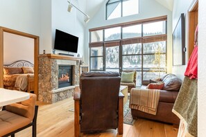 Smart TV, fireplace - Chapel Square 317 - Walk to Dining, Shops, & Entertainment - Balcony w/ Views (Avon)