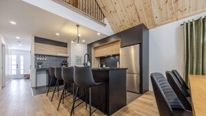 Private kitchen - Le Struga - Scandinave, spa, cheminée by Alchalet (Pont-Rouge)