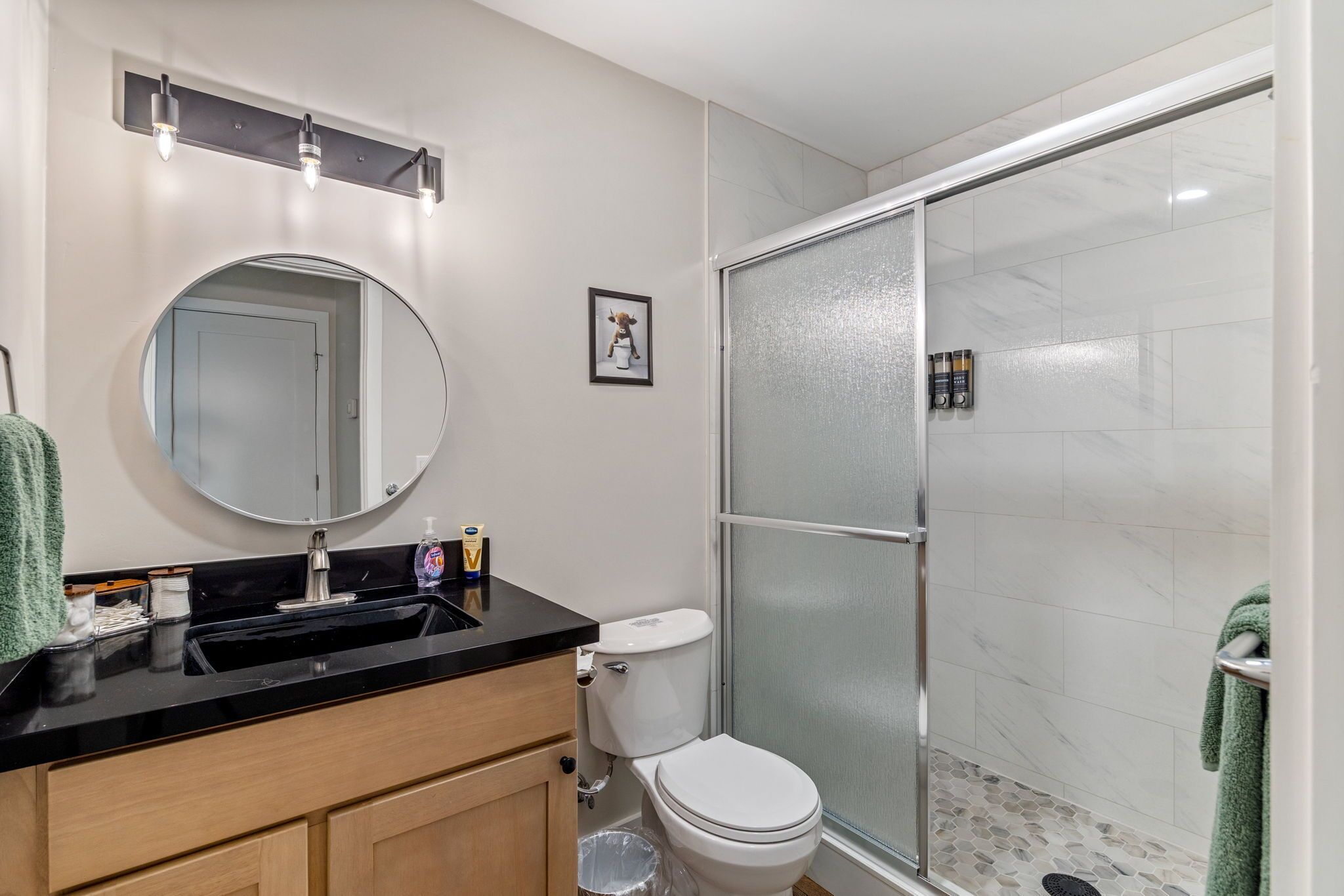 Shower, eco-friendly toiletries, hair dryer, bidet