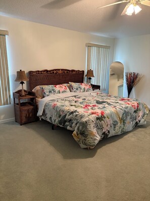 3 chambres, fer et planche à repasser, Wi-Fi gratuit, draps fournis