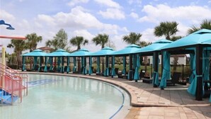 Beheizter Pool