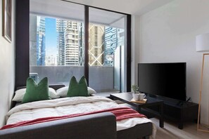 Iron/ironing board, WiFi, bed sheets, wheelchair access - Central 2BR Apt by Melbourne Central, City Views (Melbourne)