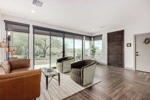Interior - Private Desert Oasis with Heated Pool, Spa & Guest Casita (Scottsdale)