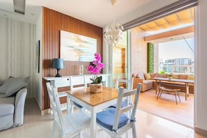 Dining - Private Jacuzzi Spa Penthouse BellaVista 10 people (Santo Domingo)