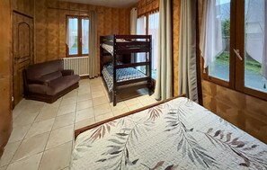 5 bedrooms, travel cot, free WiFi - Gite Grande Capacité (Montpinchon)