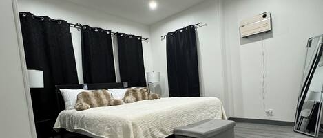 2 soverom, strykejern/-brett, wi-fi (inkludert) og sengetøy