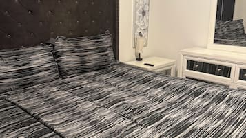 1 chambre, fer et planche à repasser, Wi-Fi, draps fournis