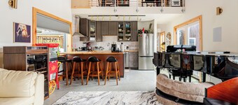 Modern Cabin with Home Theater & Grand Piano near Watkins Glen