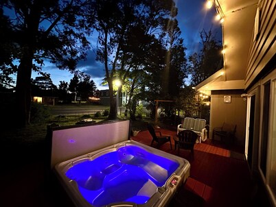 Delightful 2-bedroom house in Long Beach perfect for your getaway