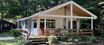 Cozy 3-bedroom cottage in gorgeous Point Clark Ontario with AC