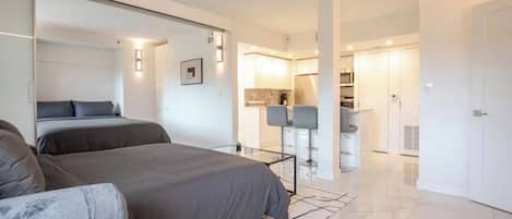 2 soverom, strykejern/-brett, wi-fi og sengetøy