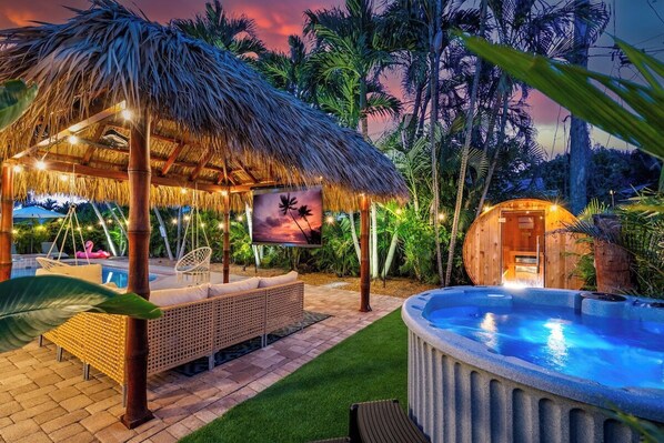 Terrace/patio - Private Luxury Retreat in Delray Beach – Spacious 3BR Coastal Haven (Delray Beach)