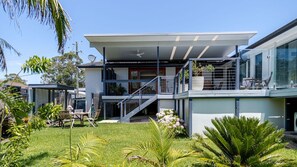 Property grounds - Sun and the Sea - Swim Spa & Beach location! (Mollymook Beach)
