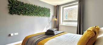 Watford 2 Bed Apt Free Parking