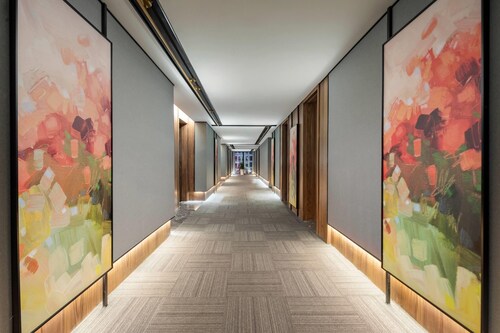 Hawthorn By Wyndham Yueyang Railway East Station