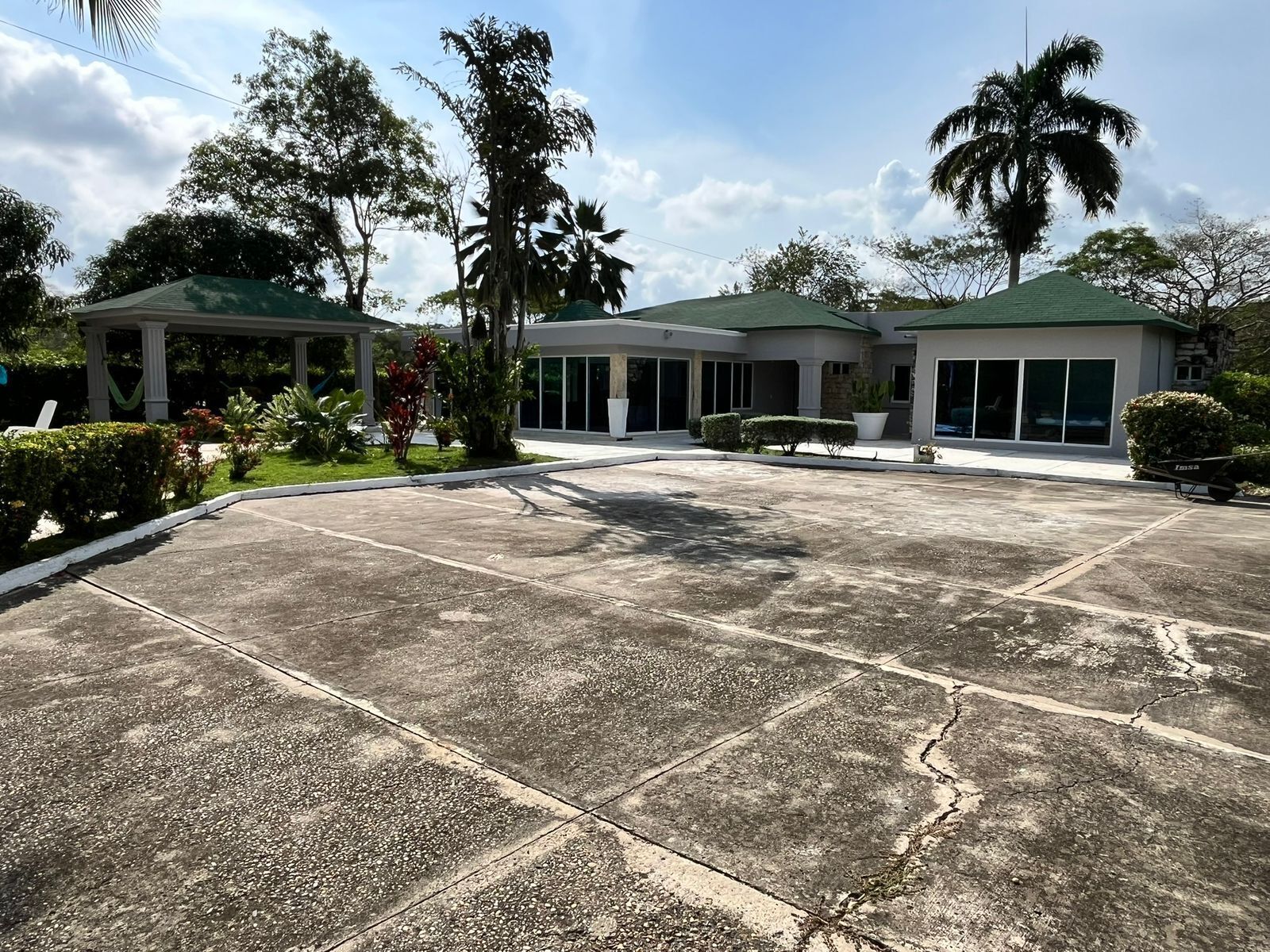 Enceinte de l’hébergement