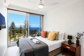 Apartment, 2 Bedrooms, Balcony, Ocean View | Individually decorated, individually furnished, free WiFi, bed sheets - Beachfront Bliss in Surfers Paradise (Surfers Paradise)