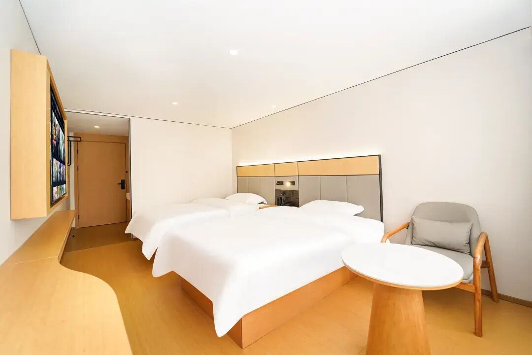 Wi-Fi de cortesia, roupa de cama