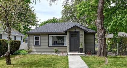 Perfect 2-bedroom house in beautiful Coeur d'Alene for your getaway