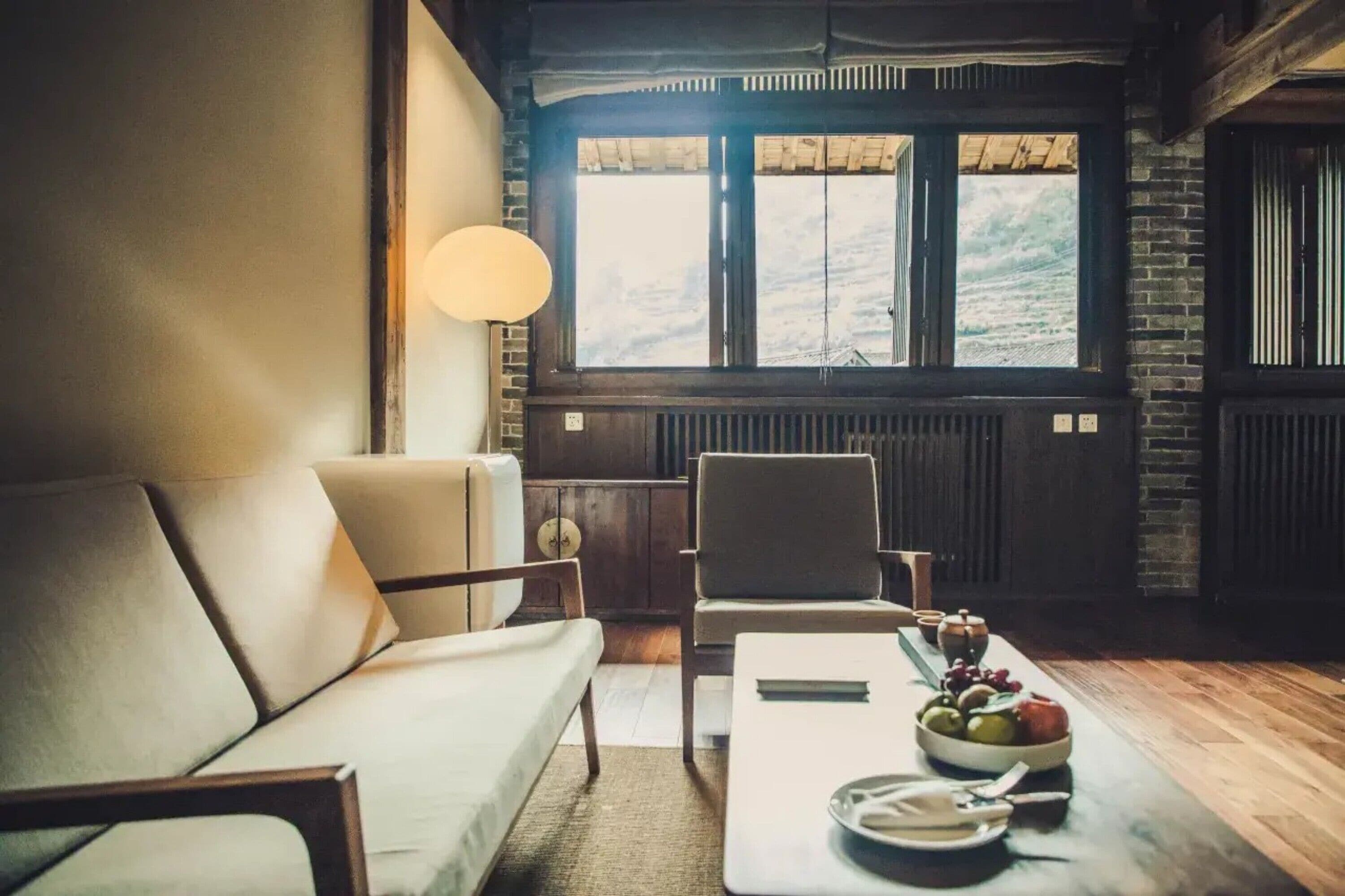 浪漫双人房, 山景 | 迷你吧（备有免费物品）、客房内保险箱、办公桌、遮光窗帘