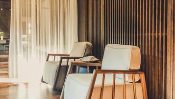 Free minibar, in-room safe, desk, blackout curtains